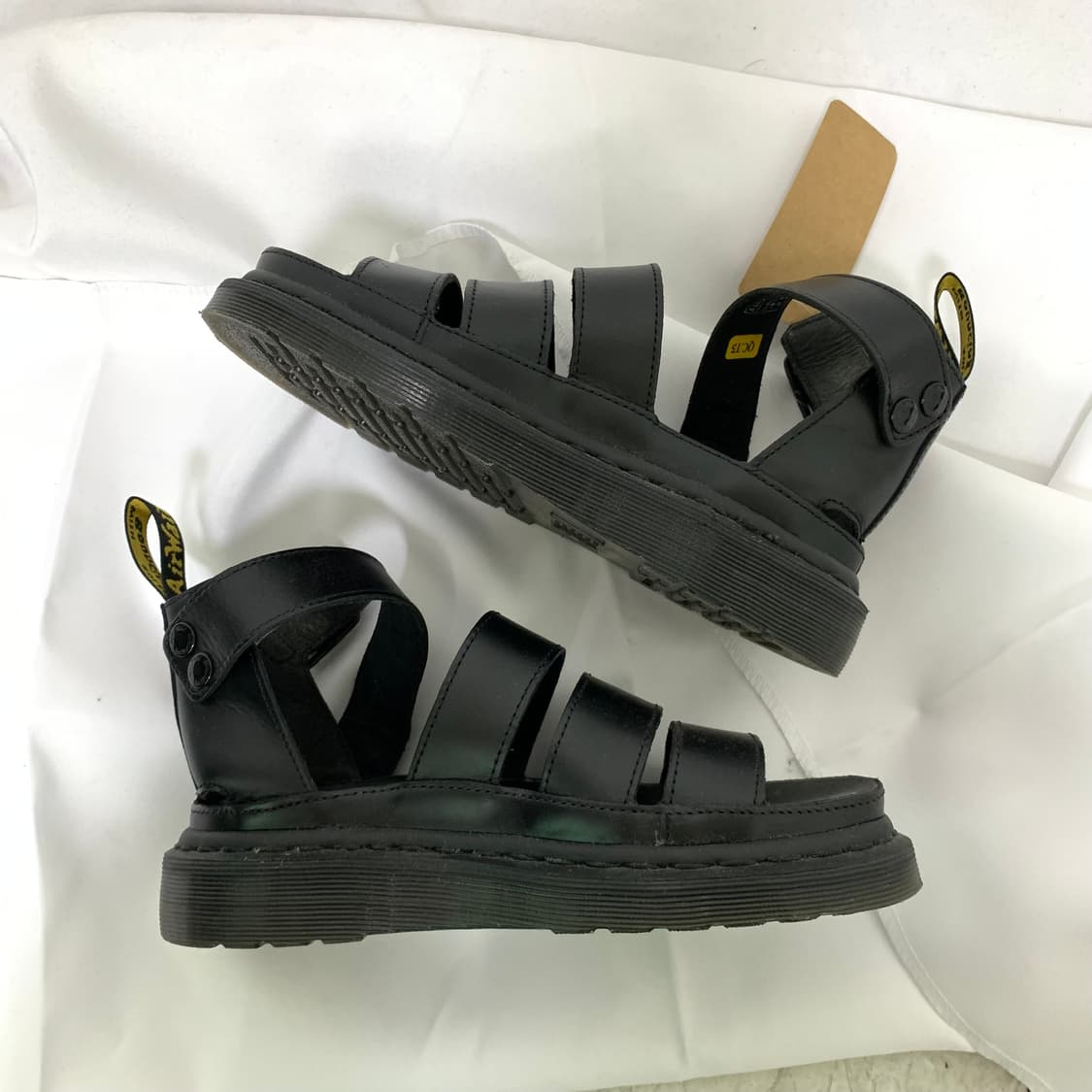 닥터마틴 벨티드 레더 스트랩 플랫폼 글래디에이터 샌들 블랙 230mm 상품이미지3