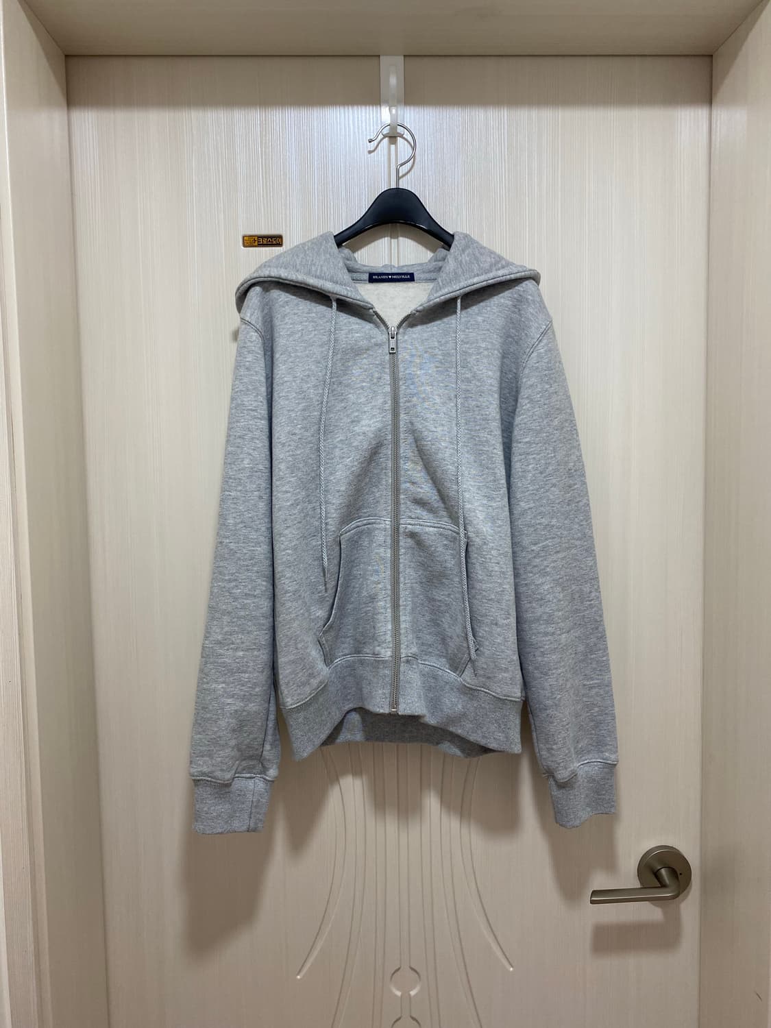 브랜디멜빌(Brandy Melville) 그레이 후드집업(새상품) 상품이미지1