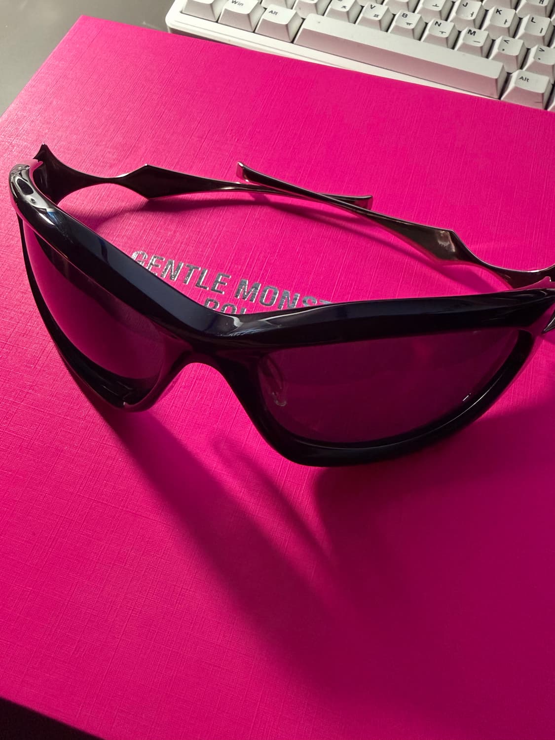 젠틀몬스터 yyy 01 상품이미지1