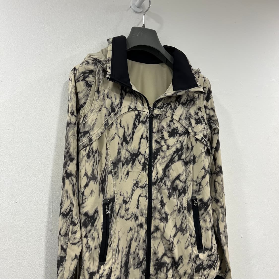 lululemon 룰루레몬 점퍼 상품이미지2