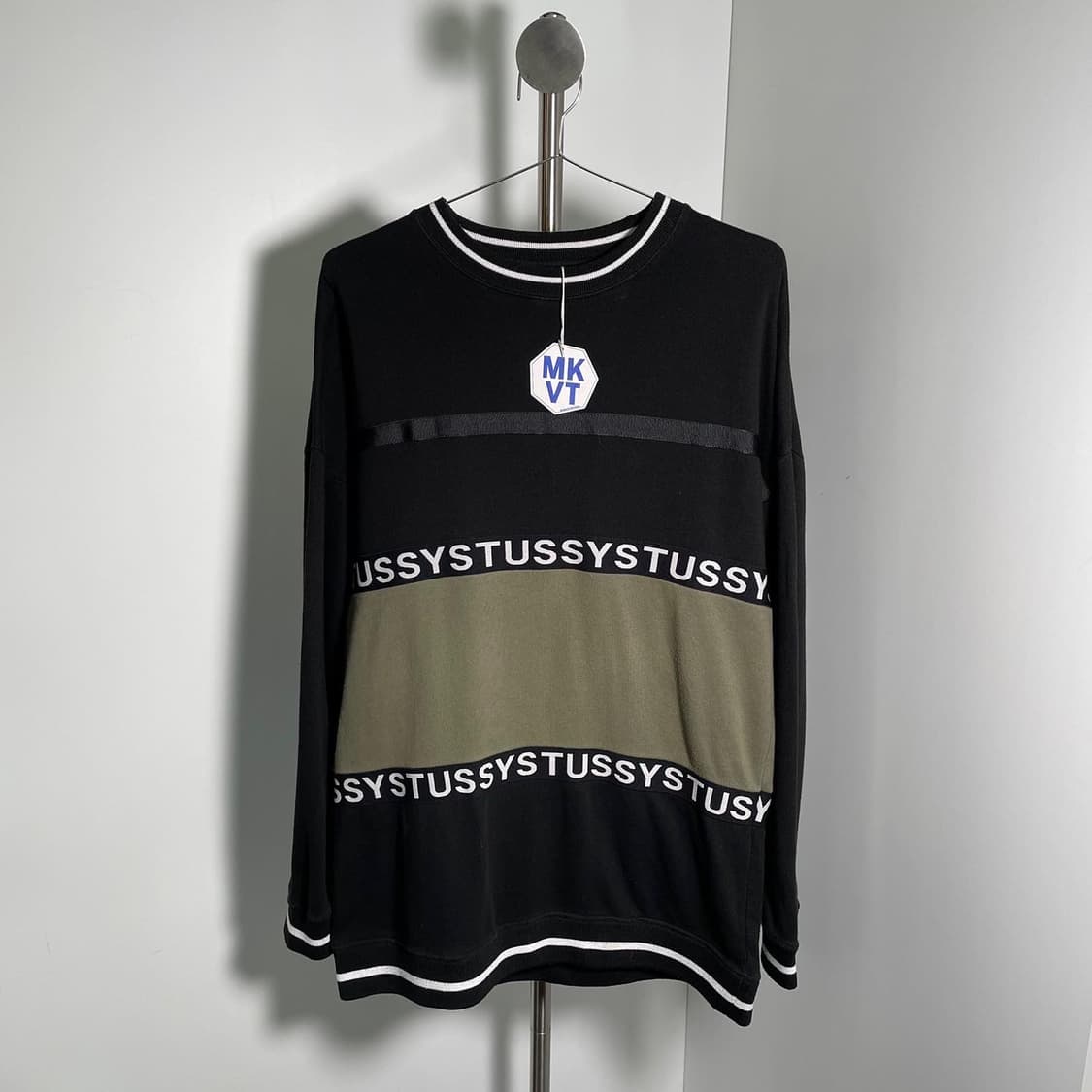 스투시 스트라이프 로고 배색 맨투맨 상품이미지2