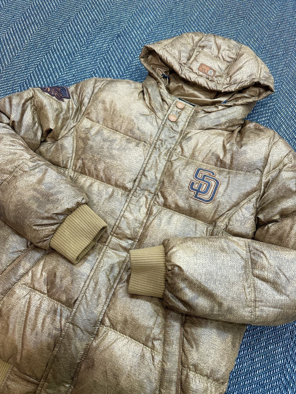 MLB 엠엘비 패딩 상품이미지2