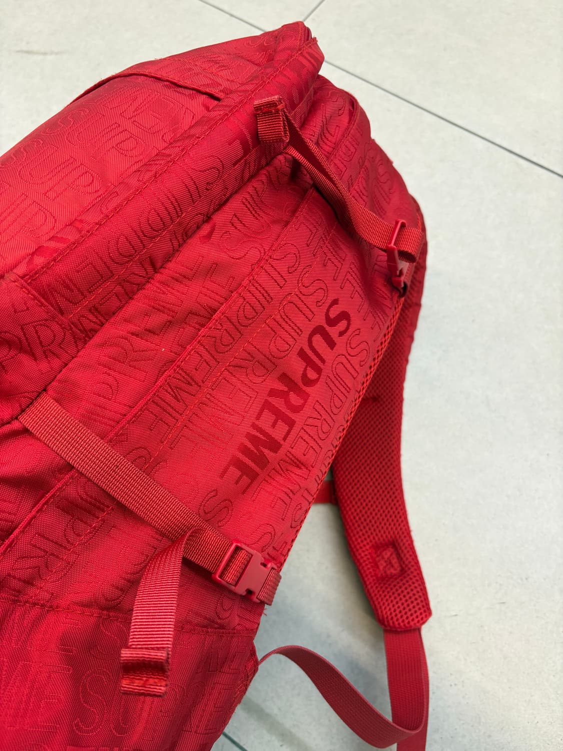 슈프림 19ss 코듀라 나일론 백팩 상품이미지10