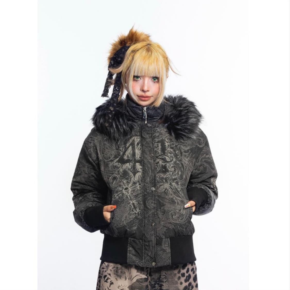 4RE1GN 퍼 후드 숏패딩 Y2K 덕다운 점퍼 고딕 오리엔탈 상품이미지1