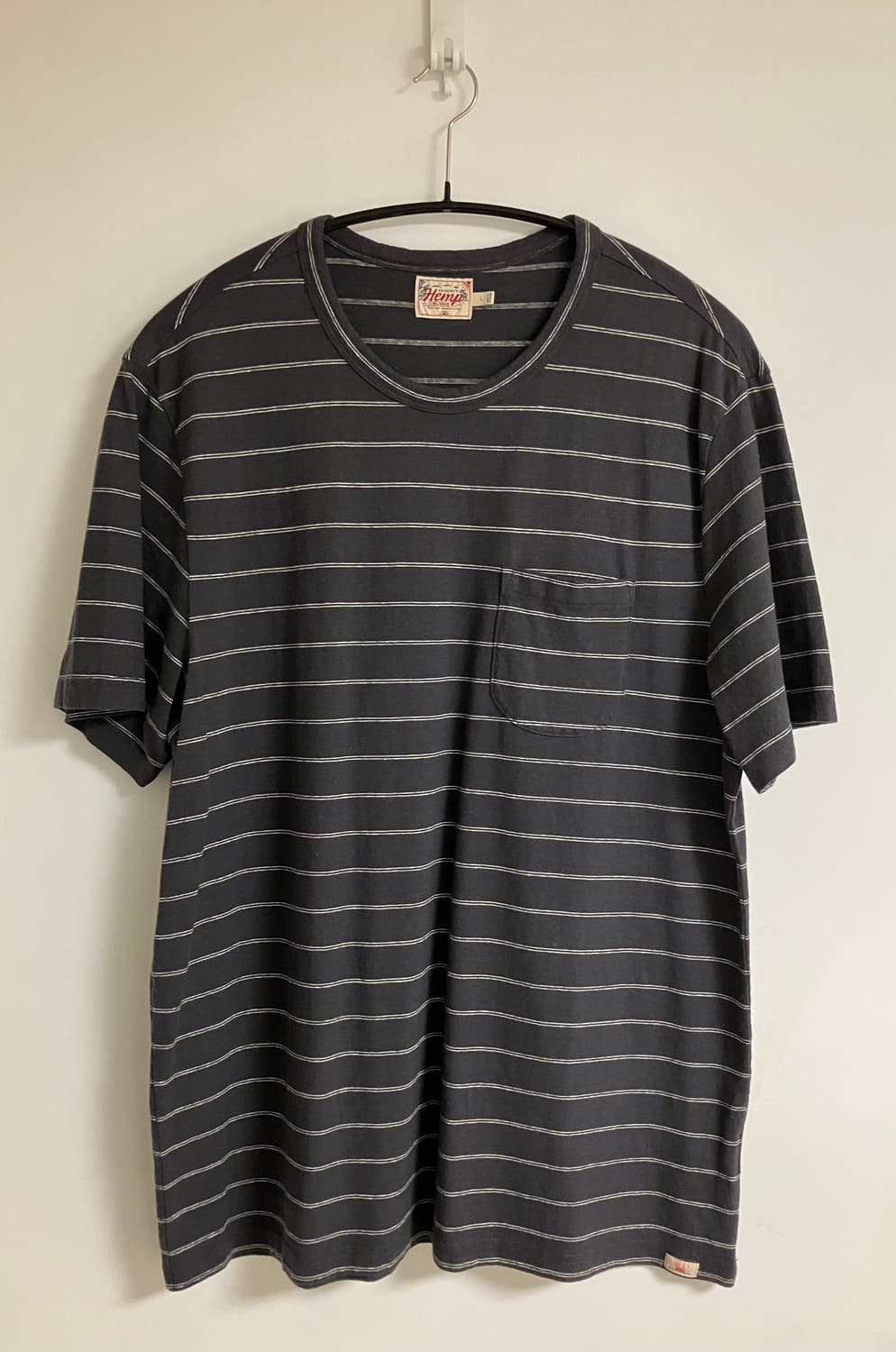 [Faherty] 파허티 스트라이프 반팔티셔츠 블랙 상품이미지1