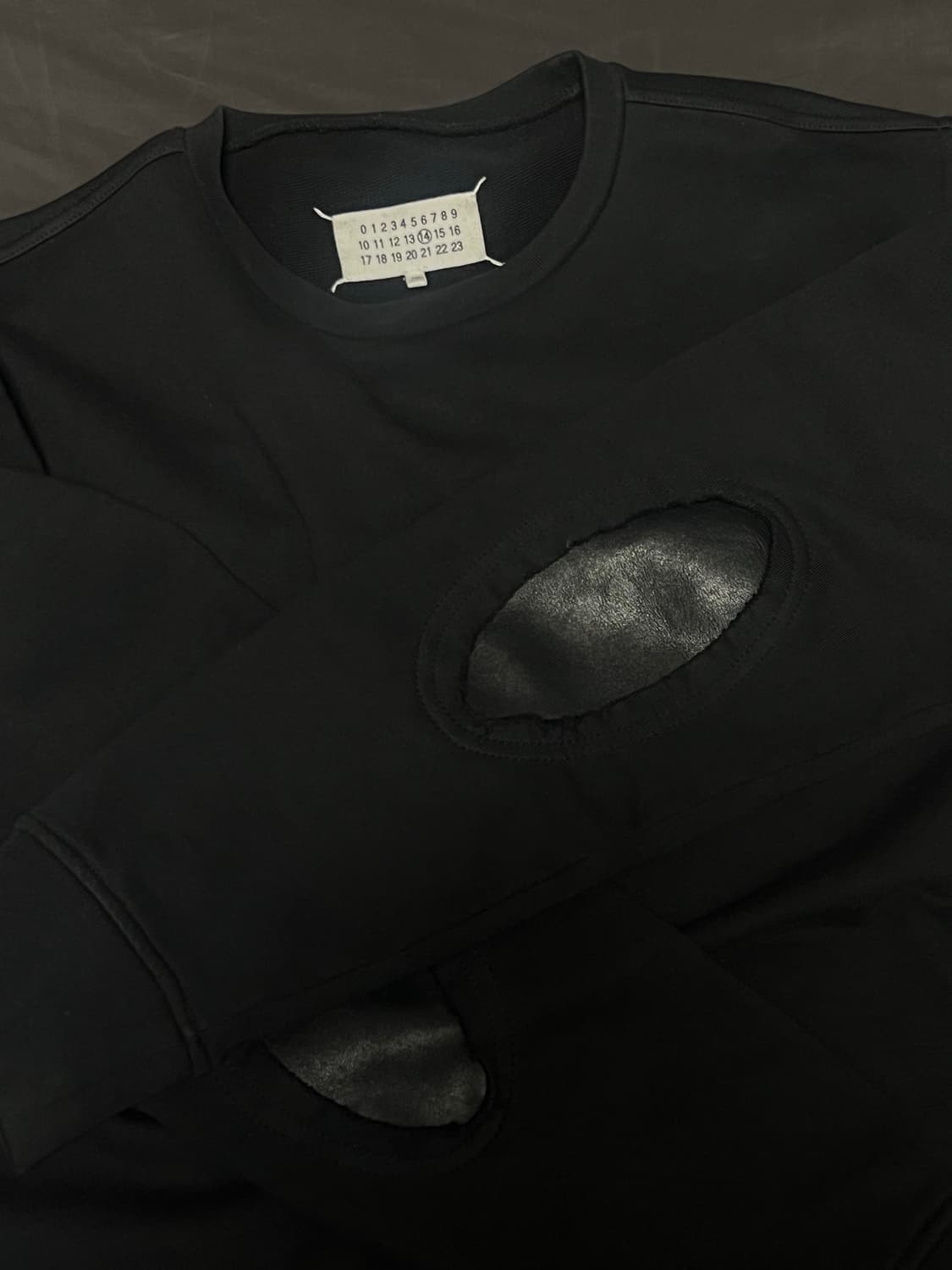 48) 마르지엘라 엘보우 패치 맨투맨 상품이미지2