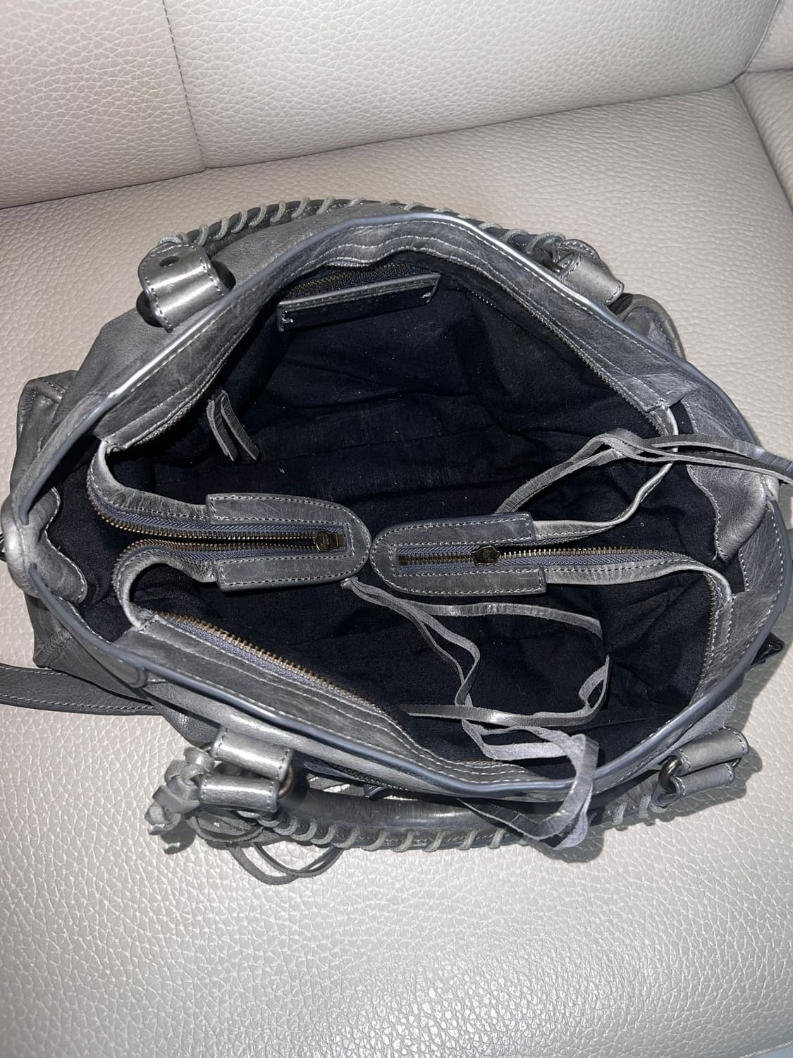 정품 발렌시아가 모터백 Y2k 🪽 상품이미지5