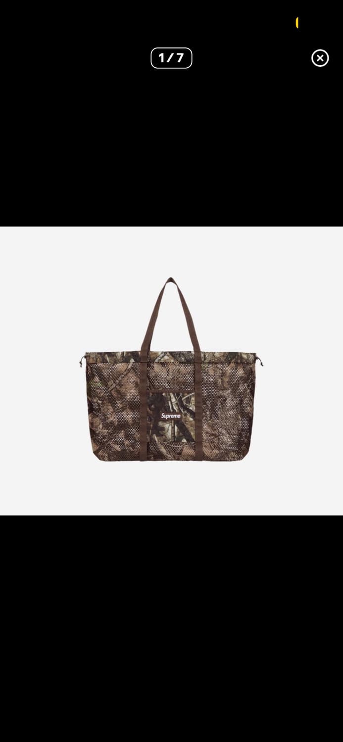 슈프림 리얼트리 토트백 상품이미지1