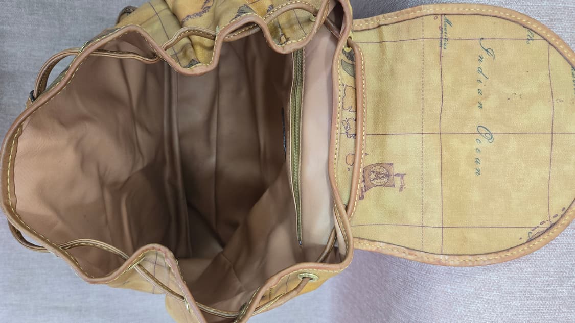 정품] 프리마클라쎄 알비에로 마르티니 세계지도 빈티지 백팩 상품이미지8