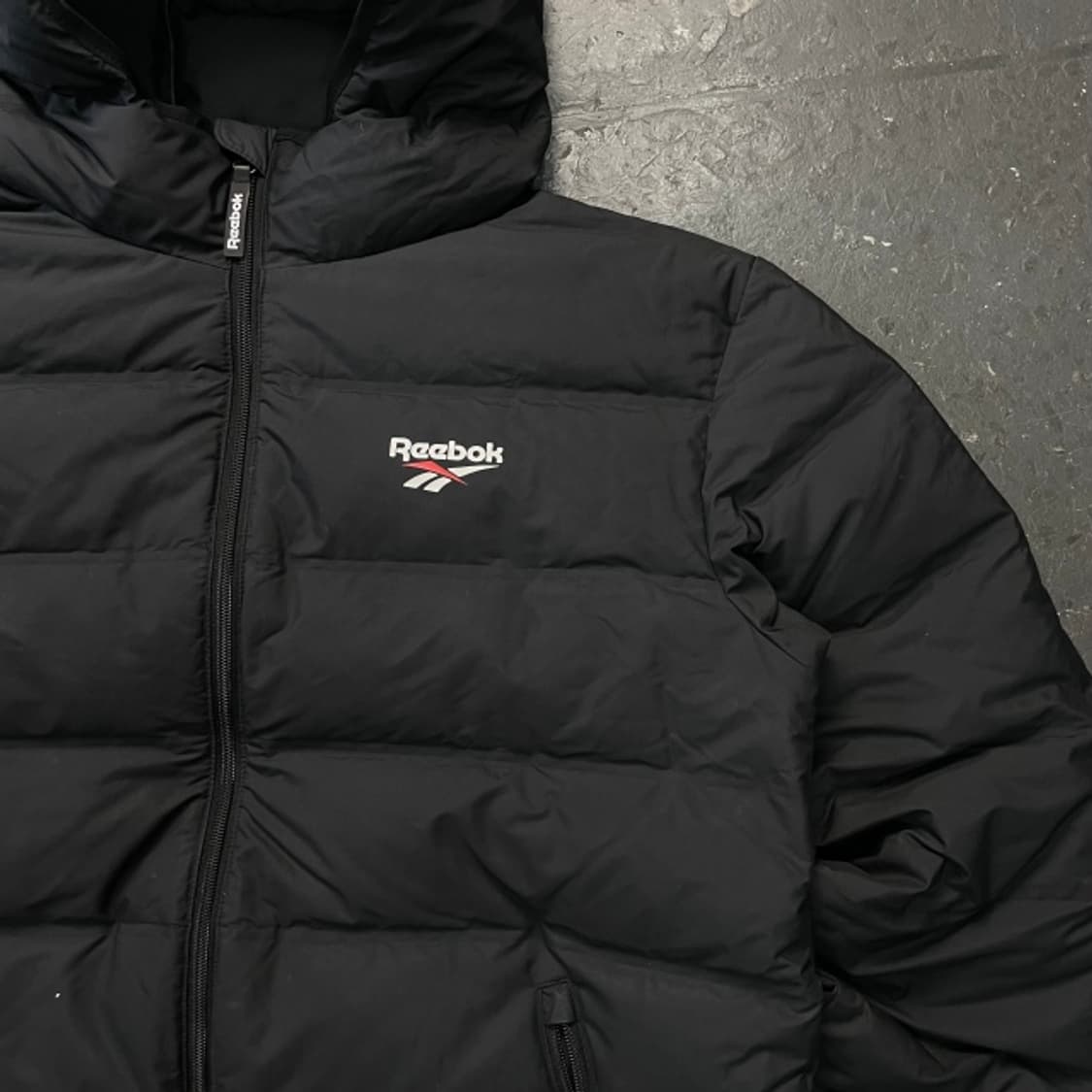 105 리복 패딩  상품이미지2