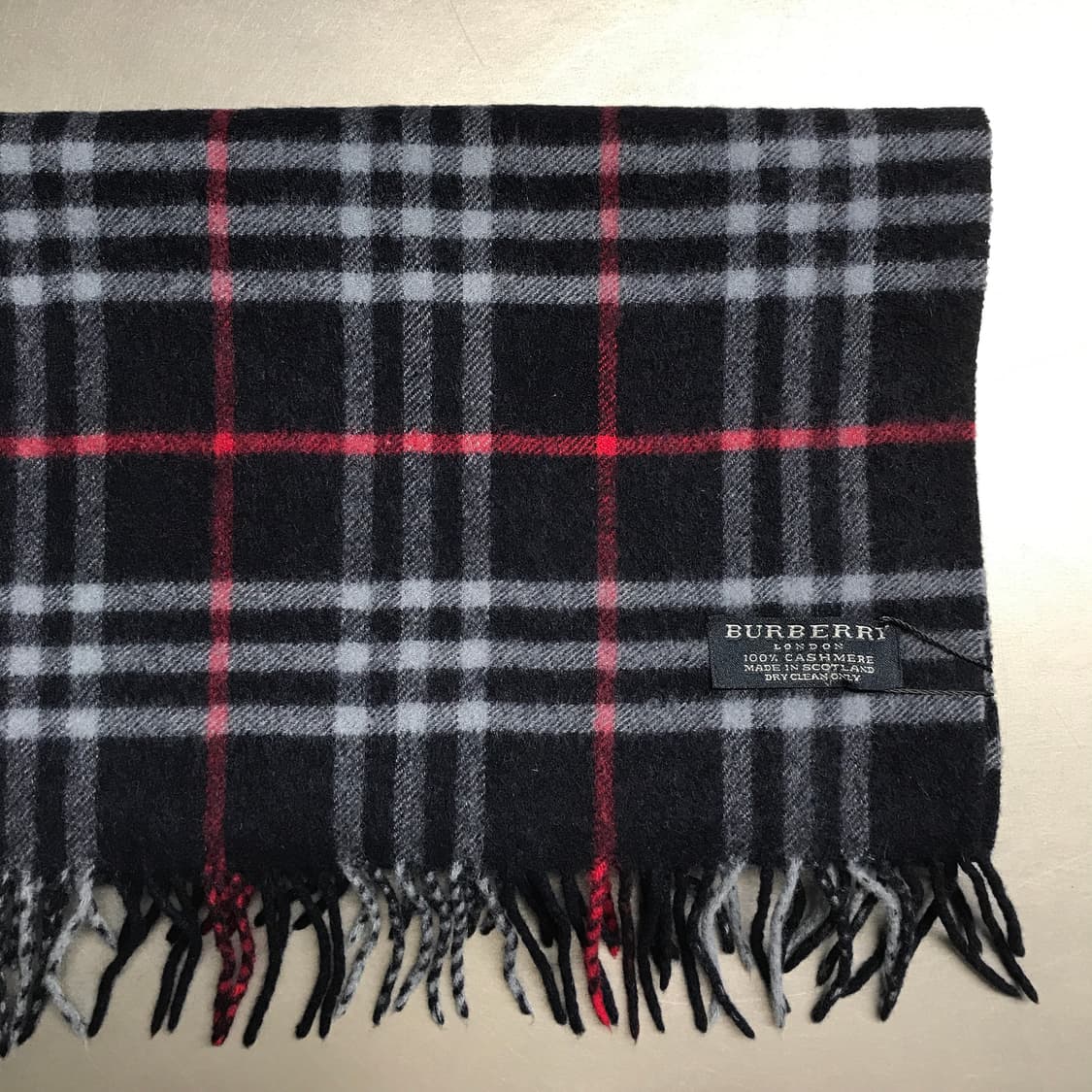 버버리 정품 캐시미어 머플러 네이비 상품이미지3