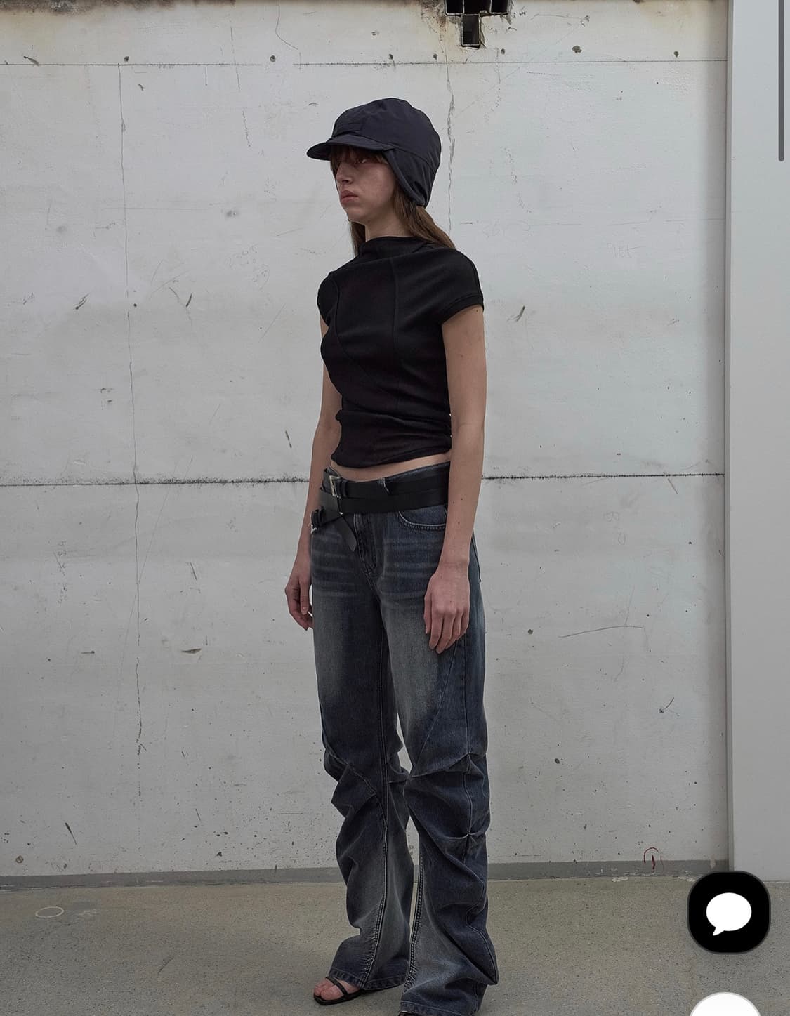 lcdc tm 커브드데님 CURVED-SEAM WASHED DENIM 상품이미지2