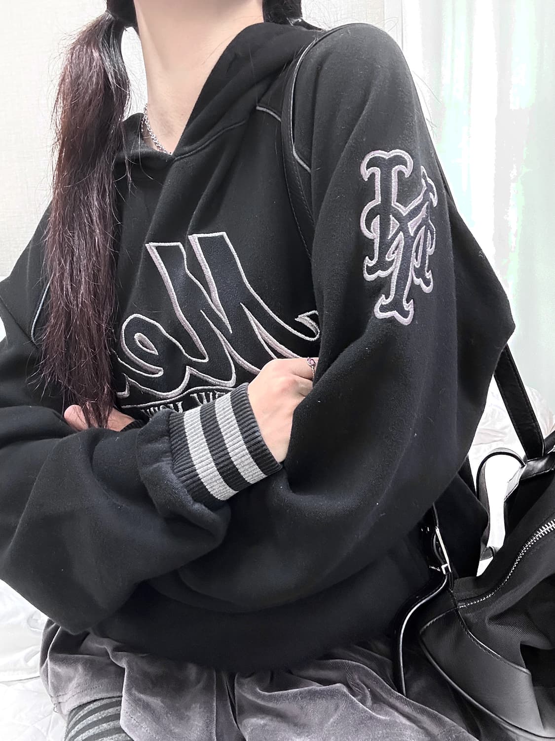 MLB 뉴욕메츠 실버로고 블랙 후드 상품이미지4