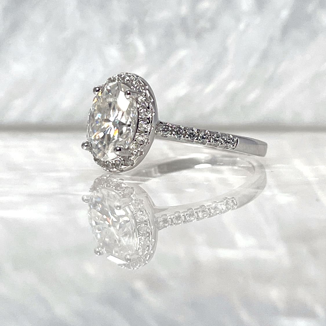 *새상품* 모이사나이트 오벌 컷 파베 헤일로 은반지 상품이미지3