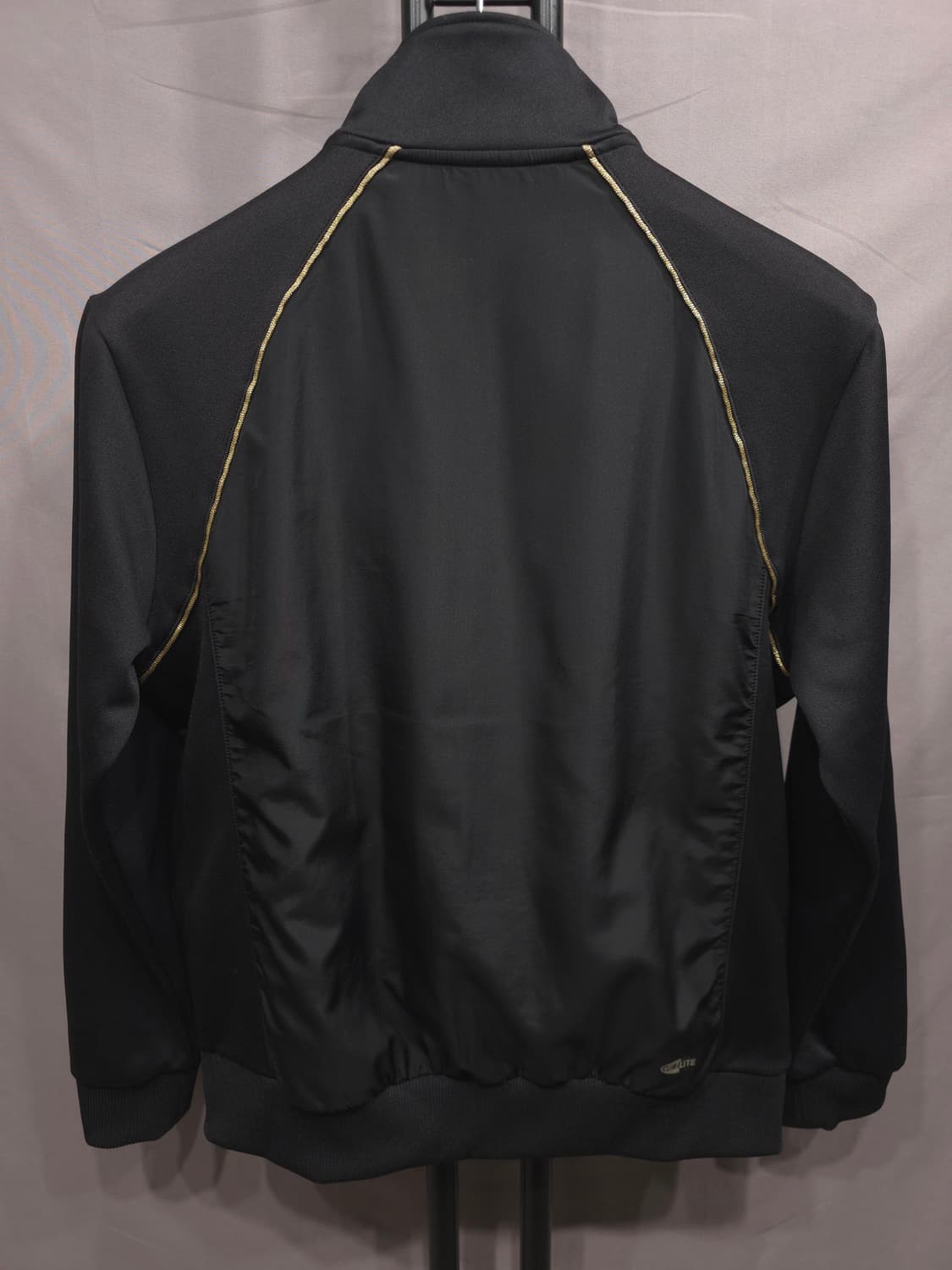 아디다스 블랙 골드 트랙탑 자켓 95(100) 상품이미지3