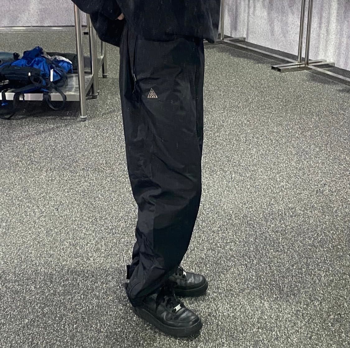 Nike ACG 스몰로고 트레이닝 팬츠 L 상품이미지2