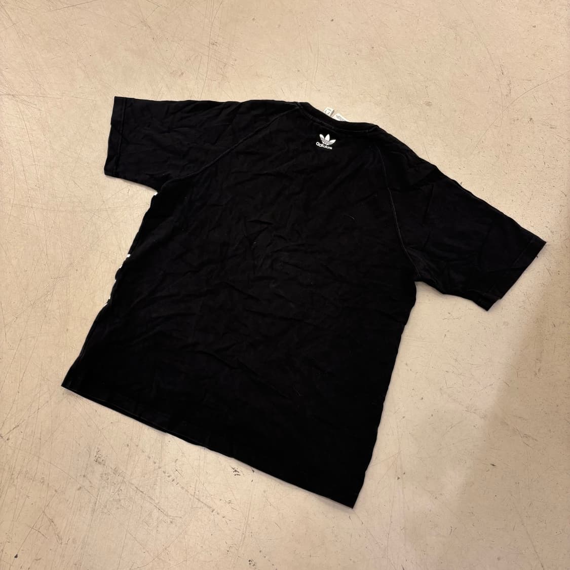 아디다스 빅트레포일 반팔티 상품이미지4