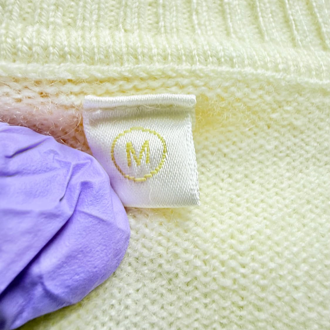 [캐시미어 100%] 유니클로 터틀넥 목폴라 아이보리 니트 M 상품이미지4