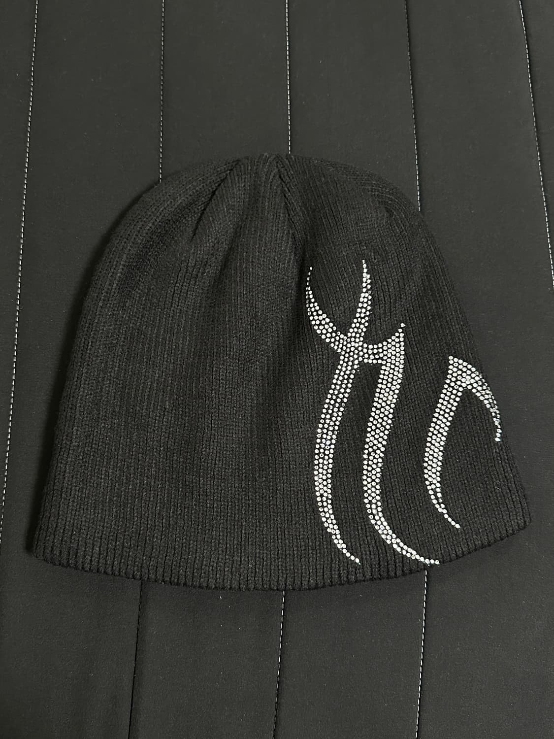 OPAQUE(오페크) Spear Crystal Beanie 상품이미지1