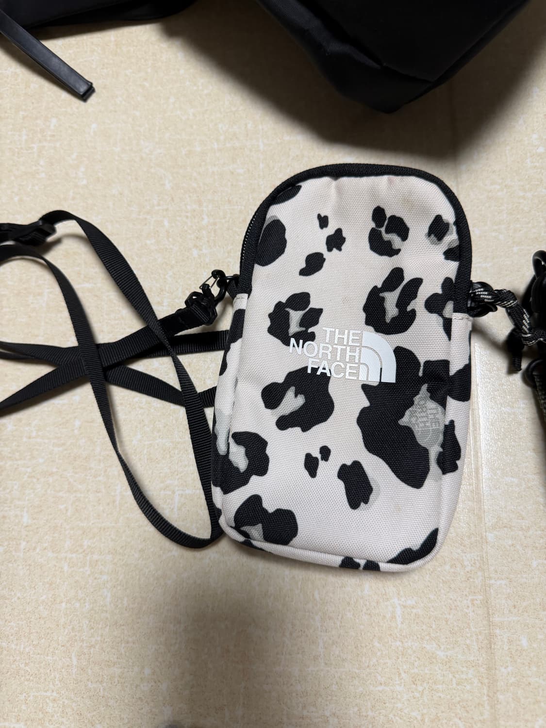 노스페이스 크로스백 상품이미지1