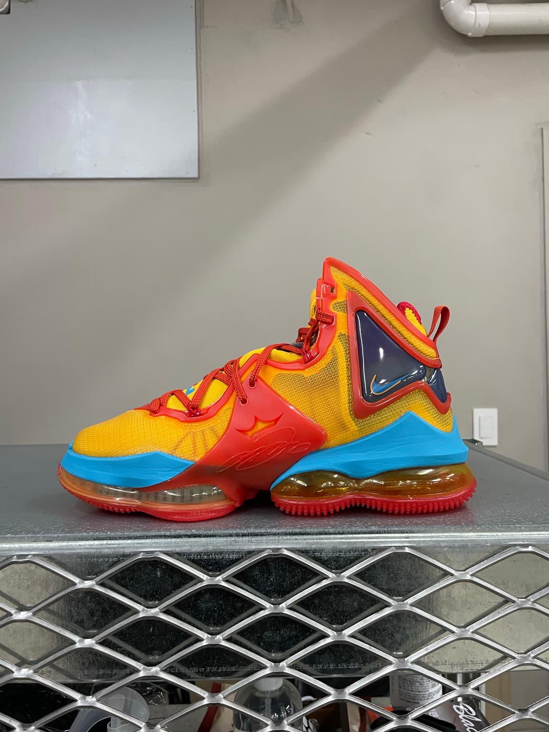 나이키 x 스페이스 잼: 새로운 시대 르브론 19 유니폼 후크 280 상품이미지1