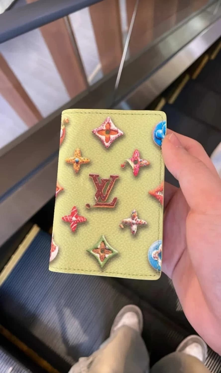 (새상품/26년한정판) 루이비통 오거나이저 피스타치오 상품이미지2