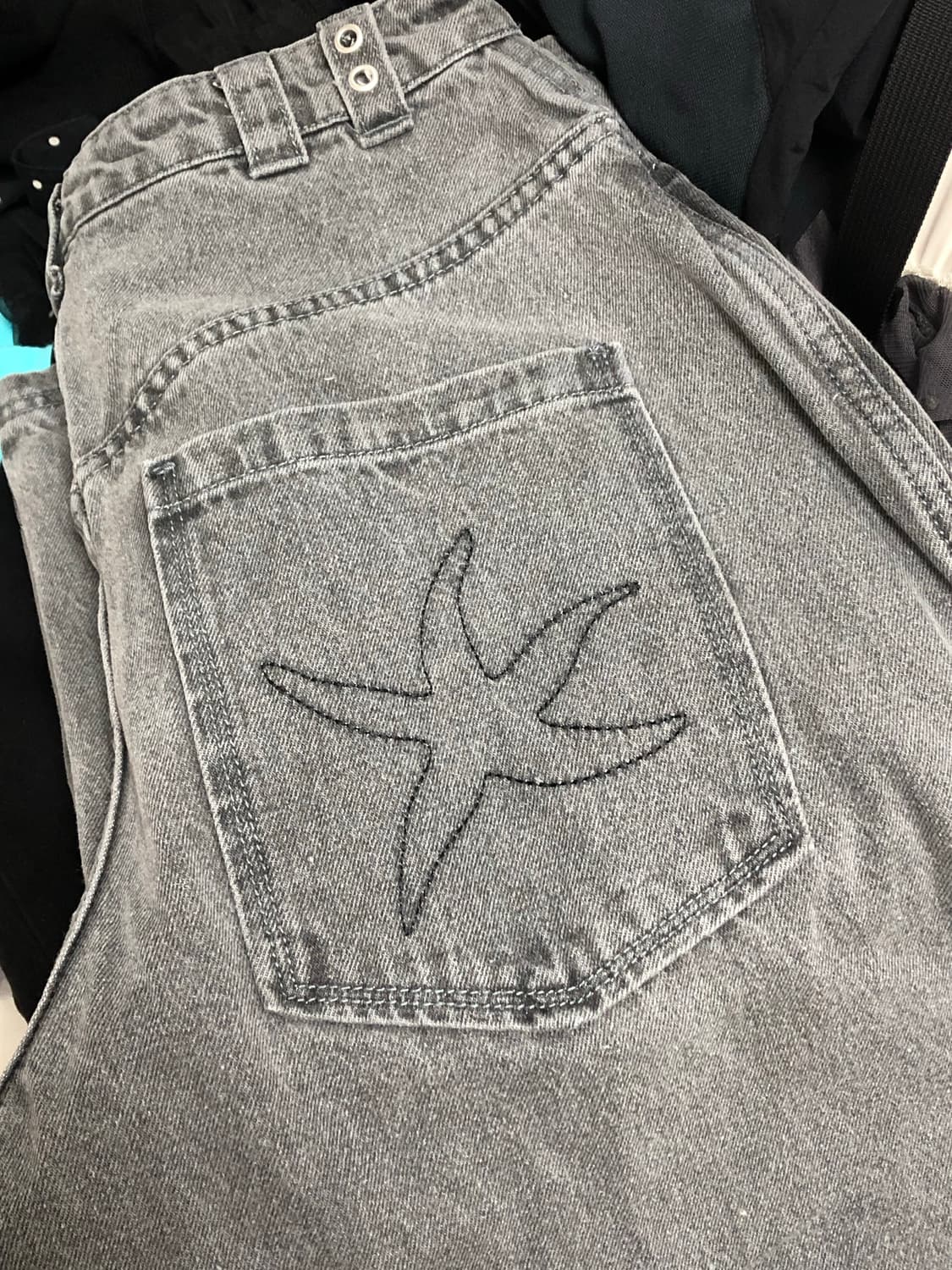 더콜디스트모먼트 TCM starfish denim pants (grey) 상품이미지2