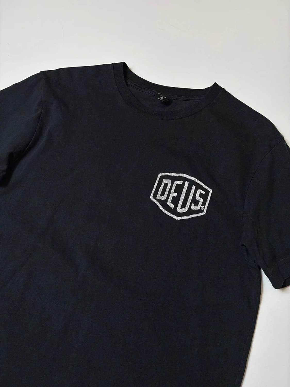 데우스 엑스 마키나 베니스 에드레스 반팔 티셔츠 PN8700 상품이미지4