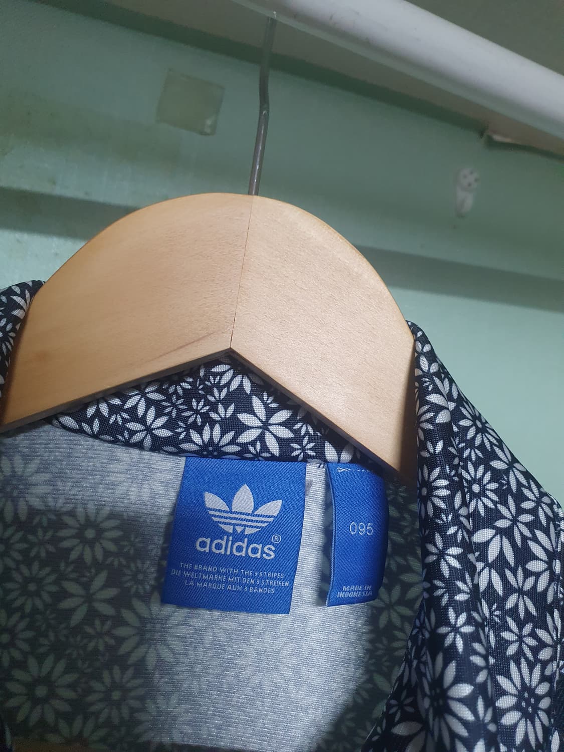 아디다스 파이어버드 플라워 져지 90~95 상품이미지3