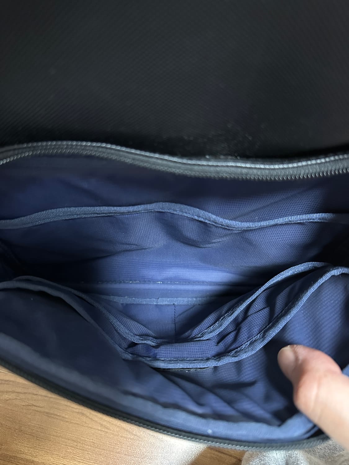 라코스테 PVC 백팩 블랙 상품이미지9