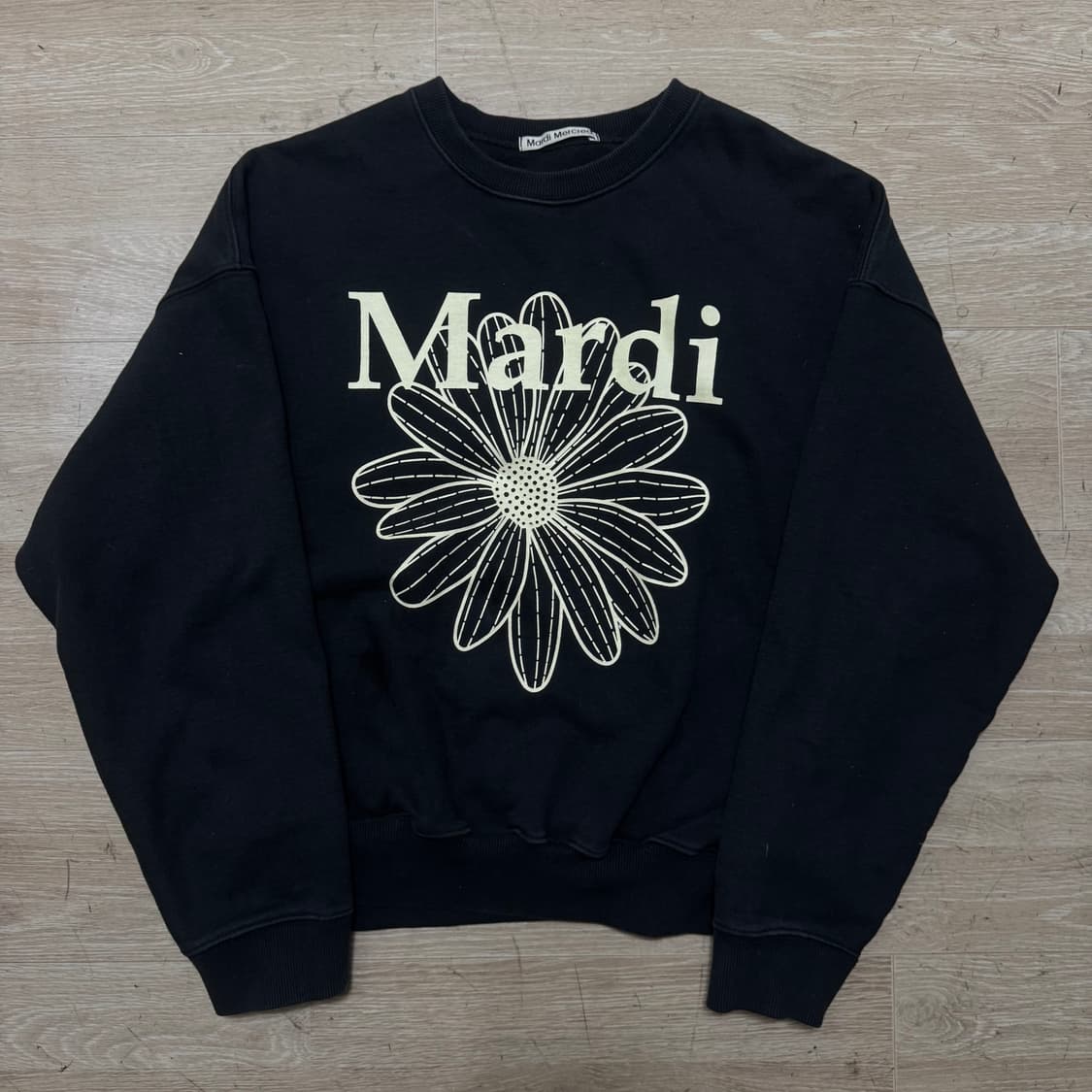 마르디메크르디 플라워 프린팅 맨투맨 상품이미지1