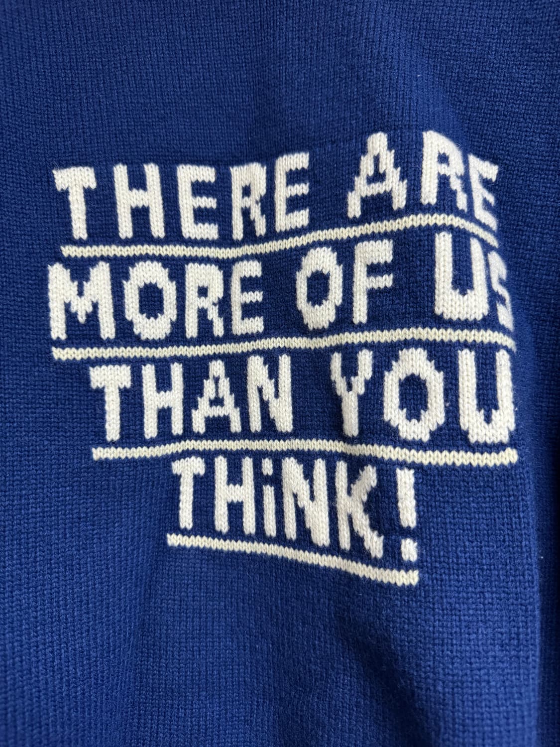 [L] STU 레터링 블루 니트 상품이미지3