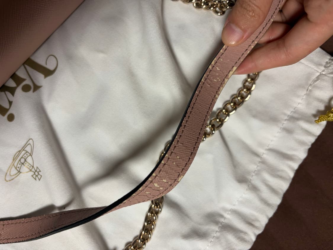 비비안웨스트우드 핑크 체인 크로스백 상품이미지6