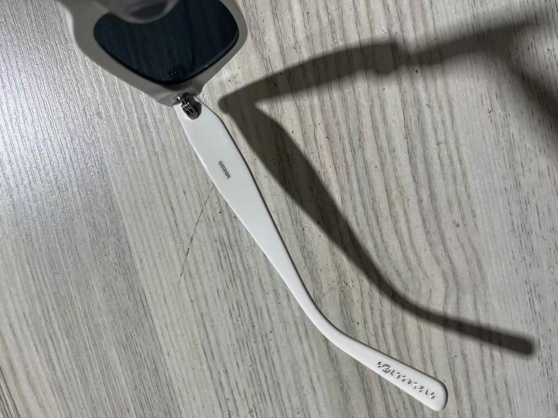 젠틀몬스터 메종 마르지엘라 - MM109 W2 선글라스
 상품이미지5