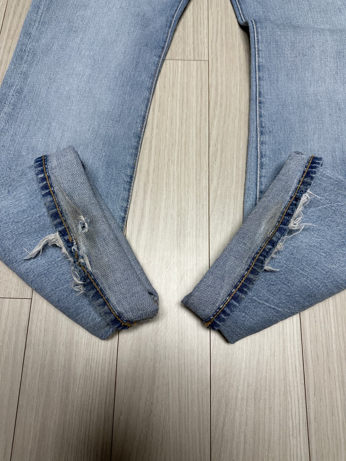 [28] H&M 슬림 플레어 데님 상품이미지3