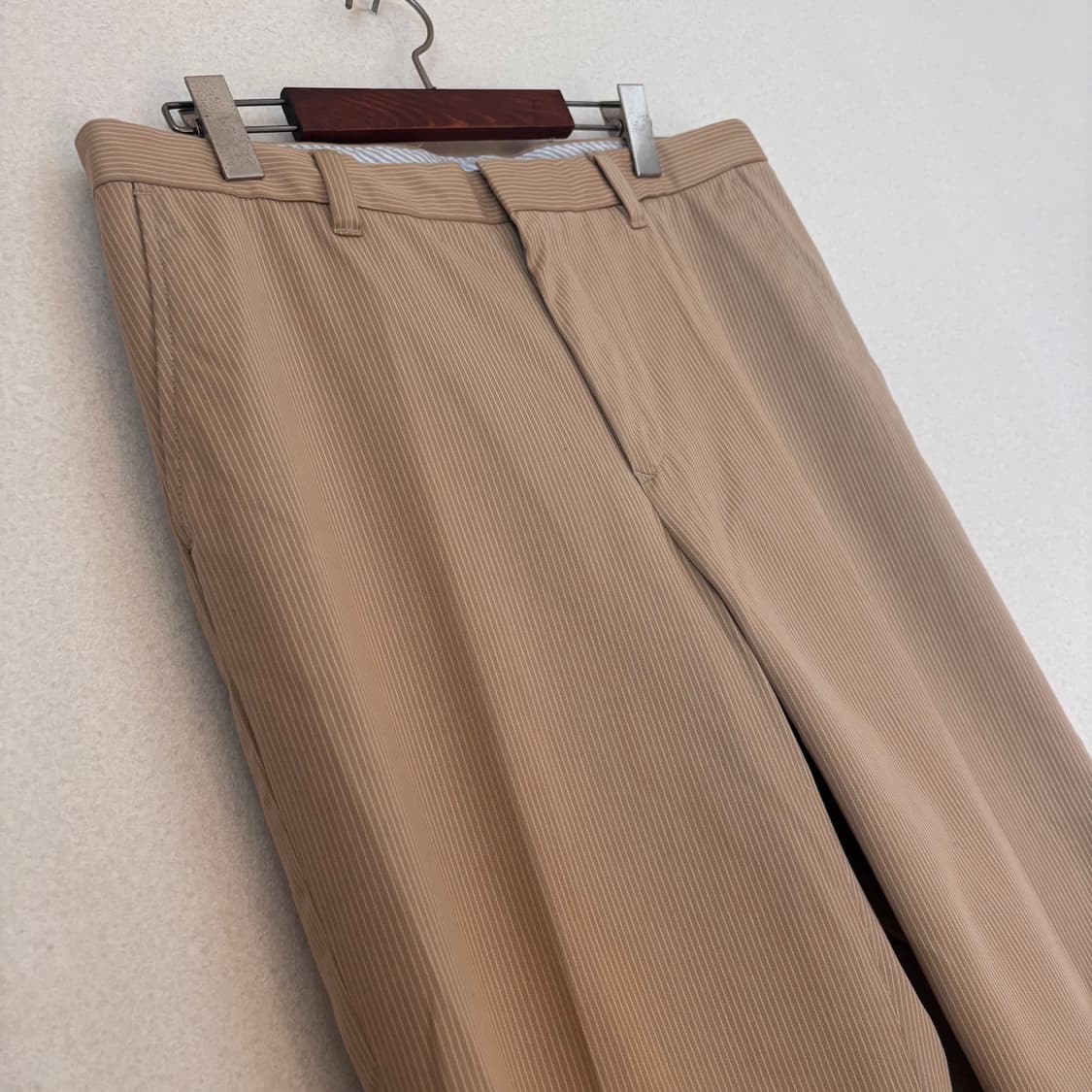 새제품급 타미힐피거 34 스트라이프 팬츠 바지 루즈핏 실루엣 상품이미지3