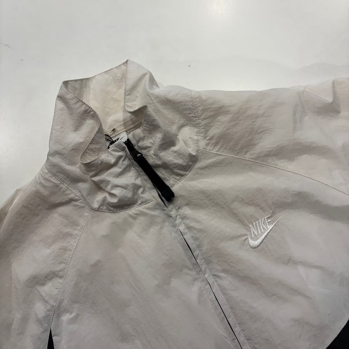 [M] 나이키 빅스우시 바람막이 화이트 블랙 D673 상품이미지3