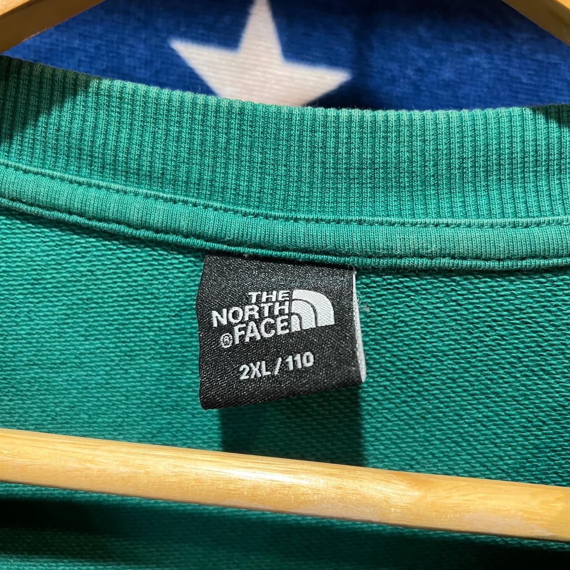 노스페이스 녹색 맨투맨 상품이미지3
