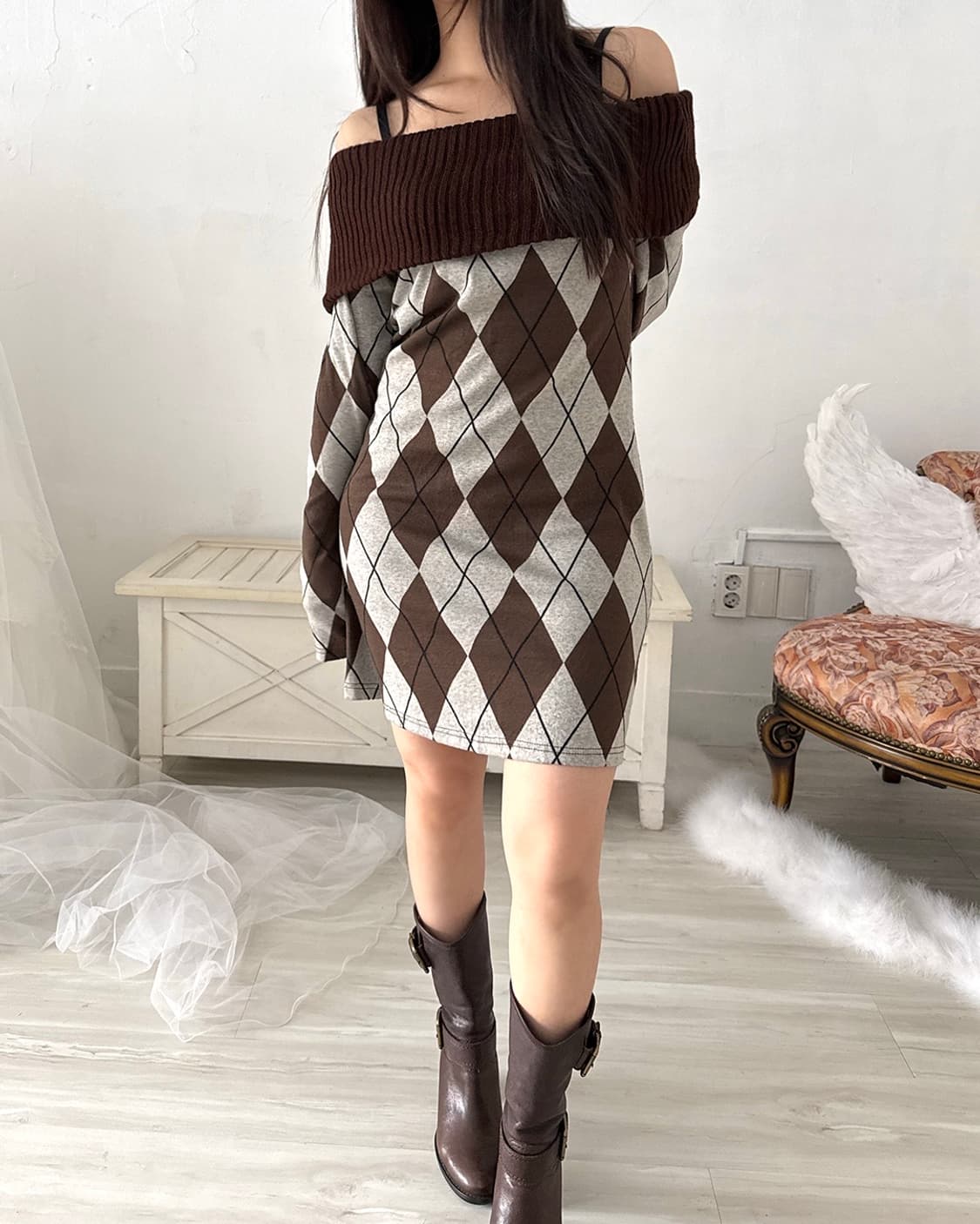 Brown argyle off-shoulder dress  상품이미지5