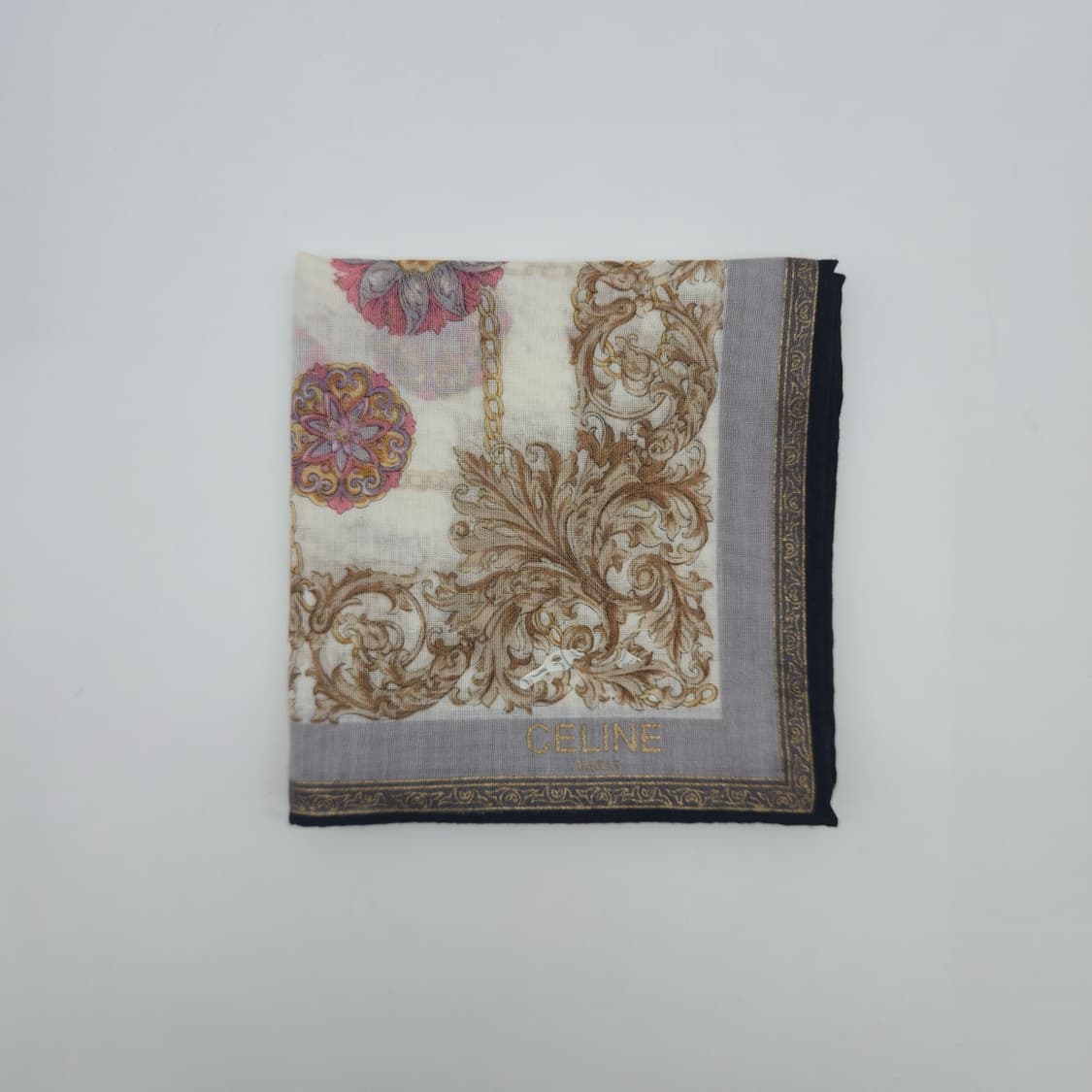 CELINE 셀린느 손수건 스카프 [JRCFSB11735-1228-11] 상품이미지2