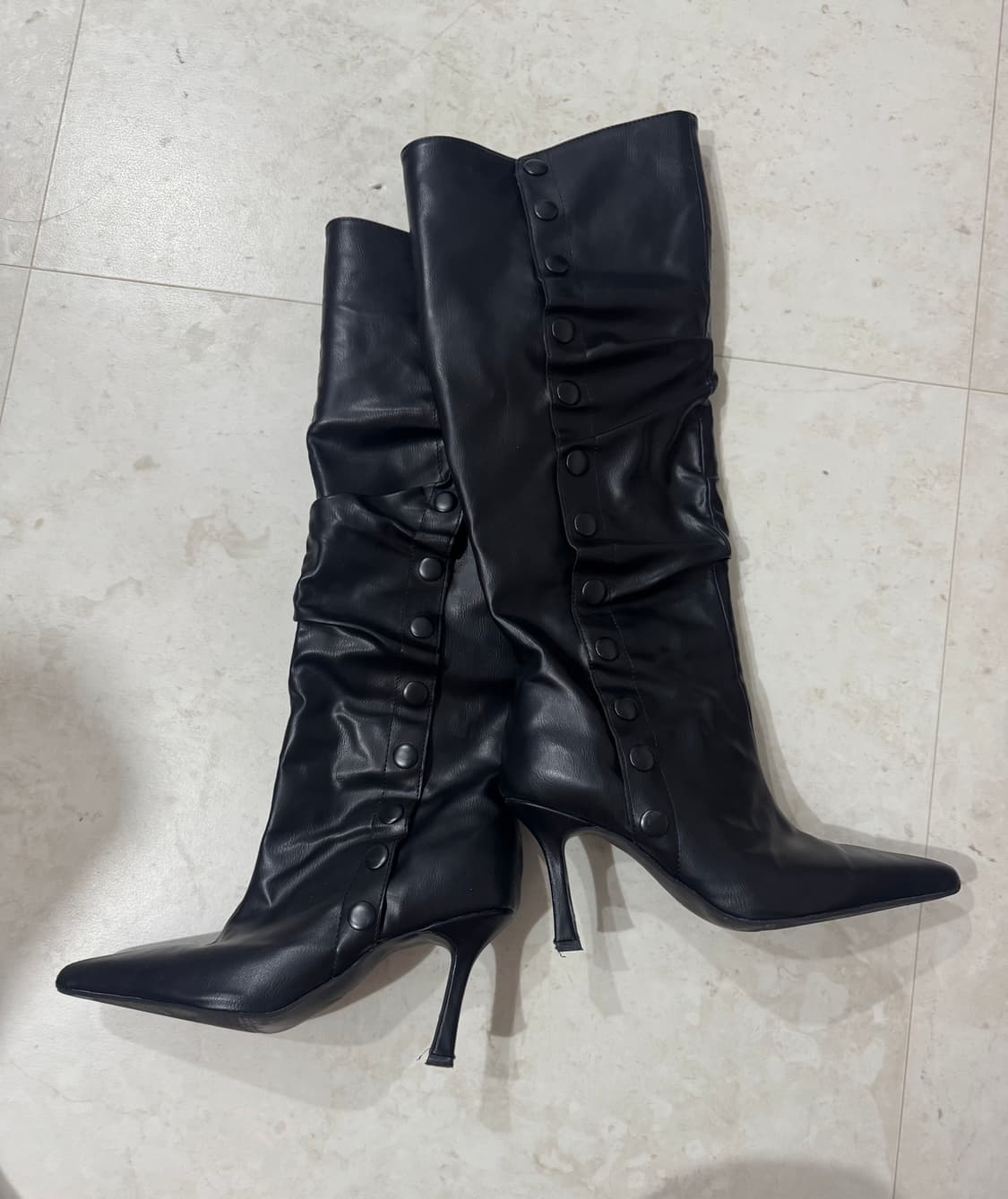블랙 버튼 롱 부츠 힐 245 상품이미지1