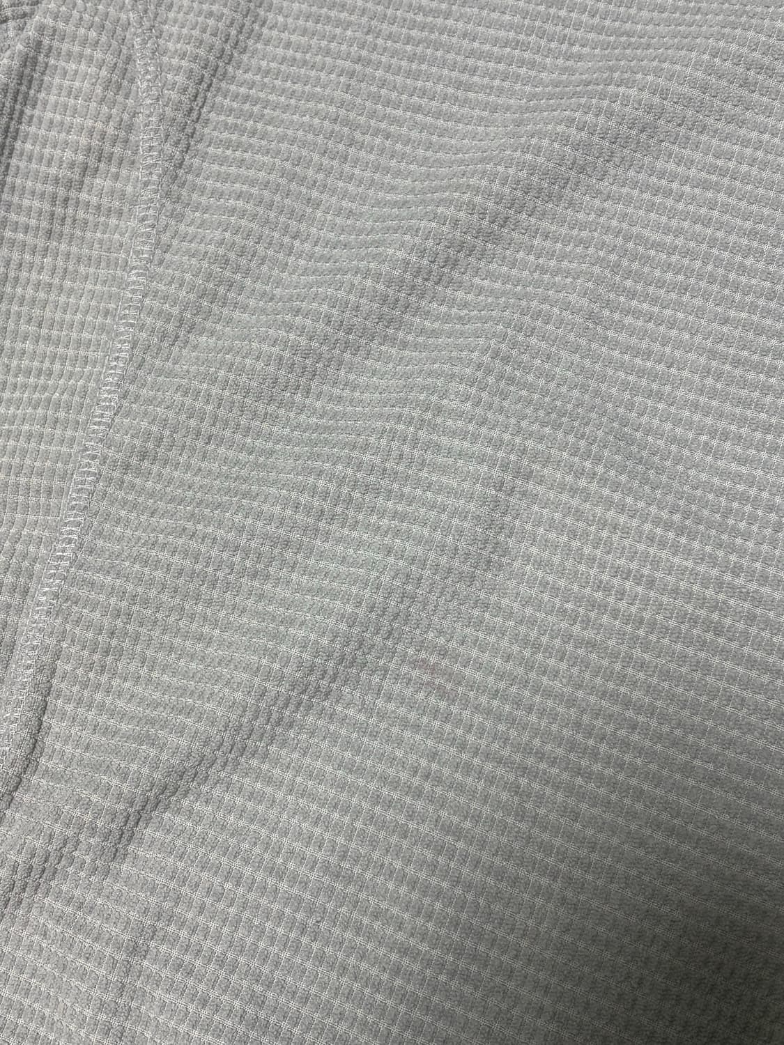 디프런트이즈오케이 상의 상품이미지4