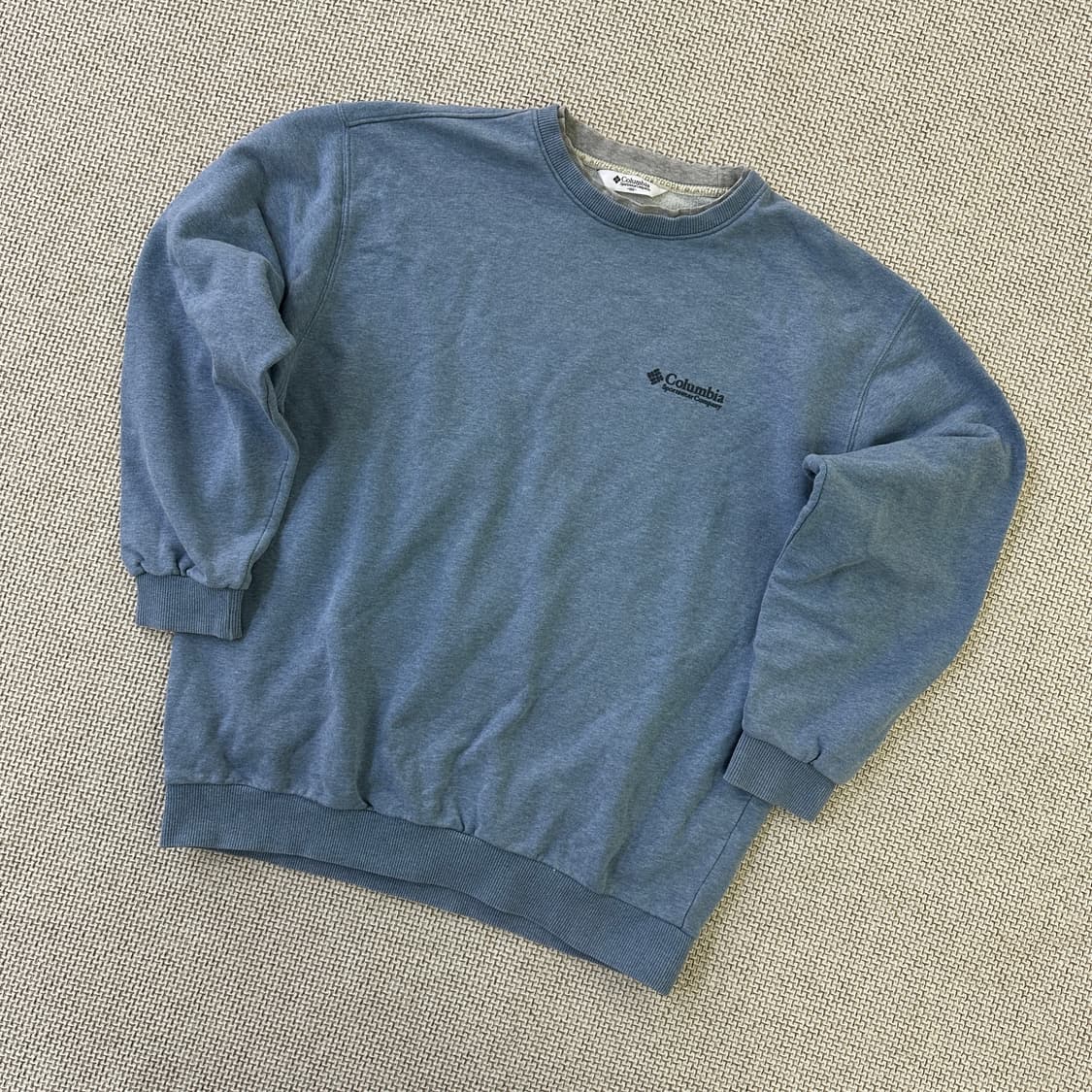 100- Columbia 맨투맨 0427D 상품이미지1