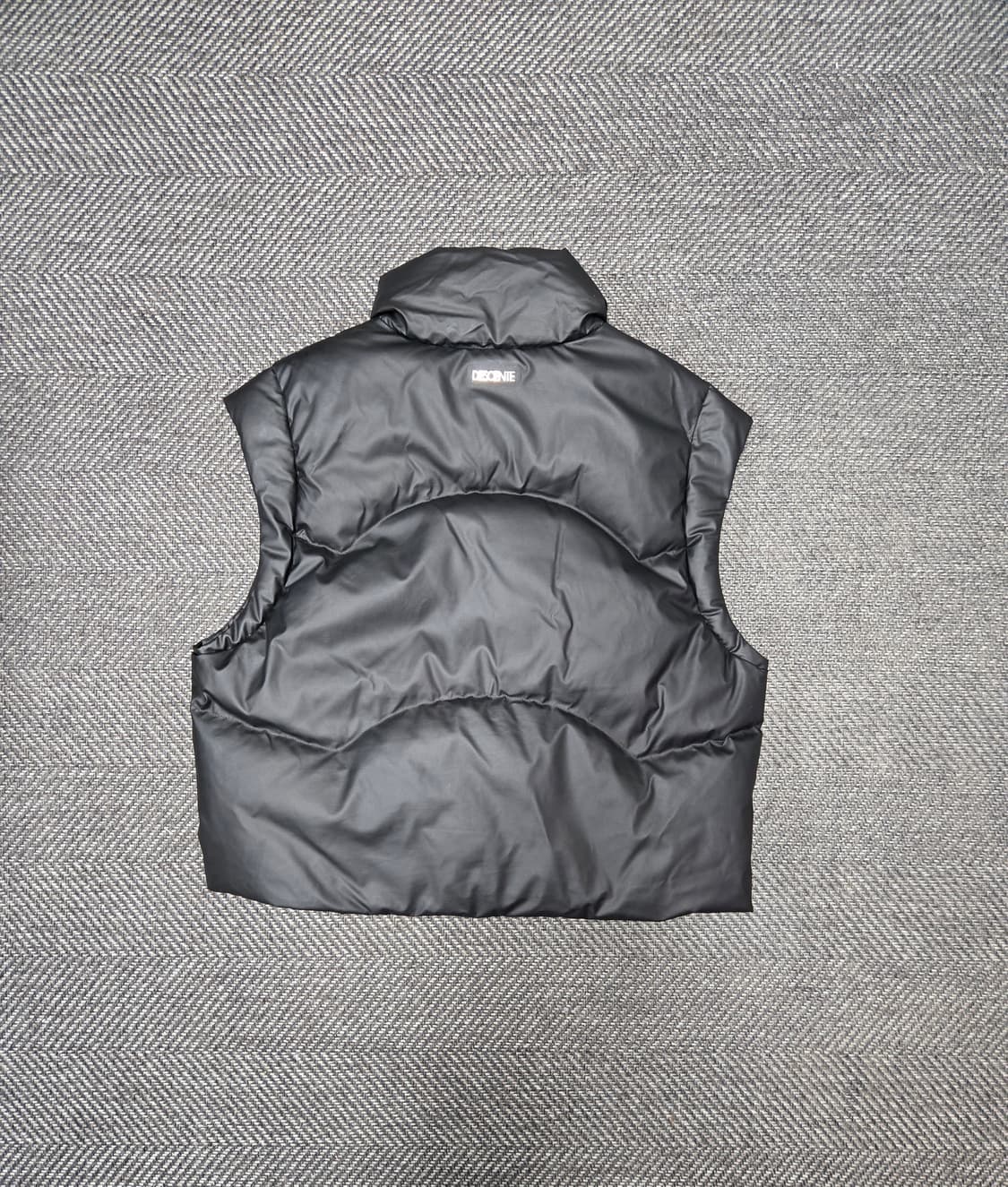 데상트 스키스타일 숏다운패딩 베스트 SN322SDV95 상품이미지3