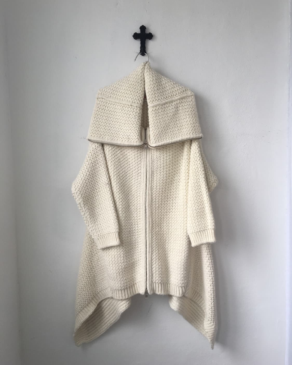 Heavy wool high neck unbalanced knit zip 상품이미지2
