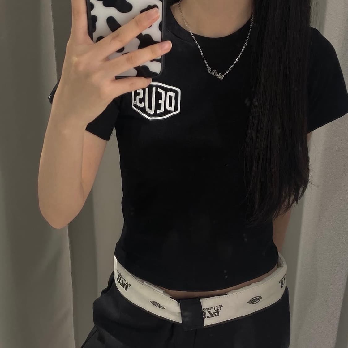 데우스 서울컬리지 크롭 반팔 상품이미지1