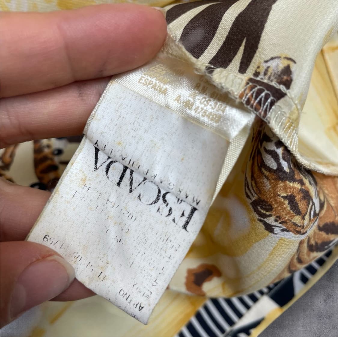 에스카다 ESCADA 사파리 프린팅 실크 반팔 셔츠 40 (공용추천) 상품이미지4