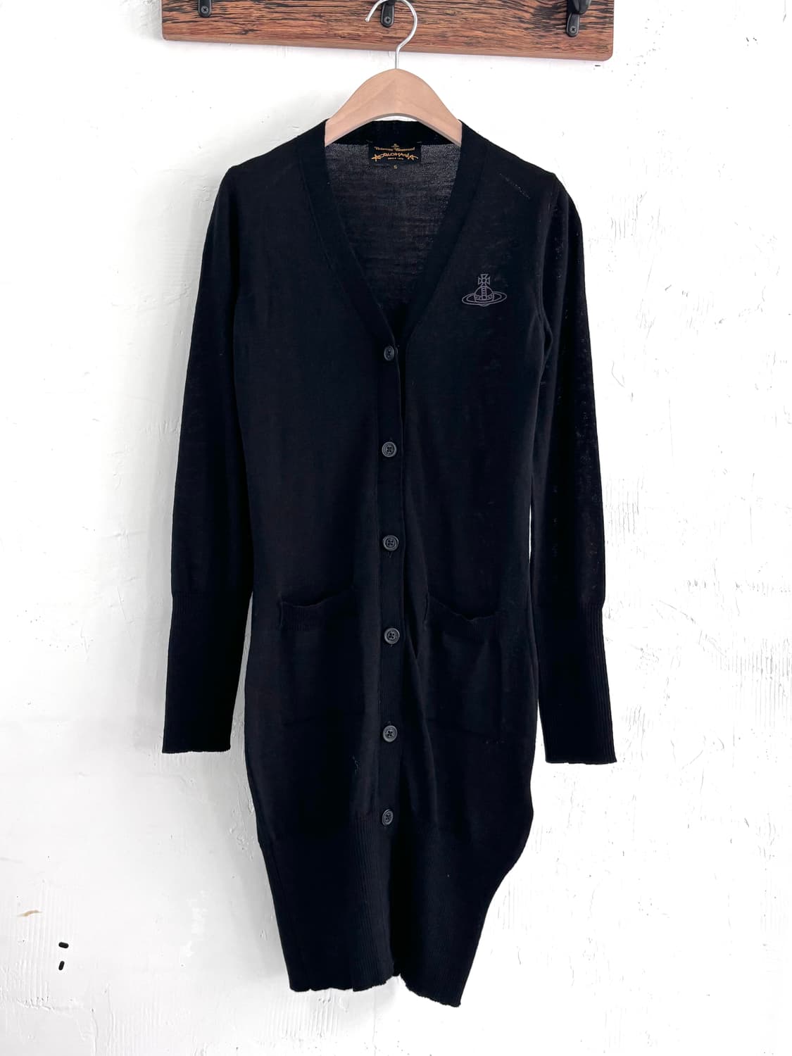 Vivienne Westwood 비비안웨스트우드 블랙 로고 롱 가디건  상품이미지3