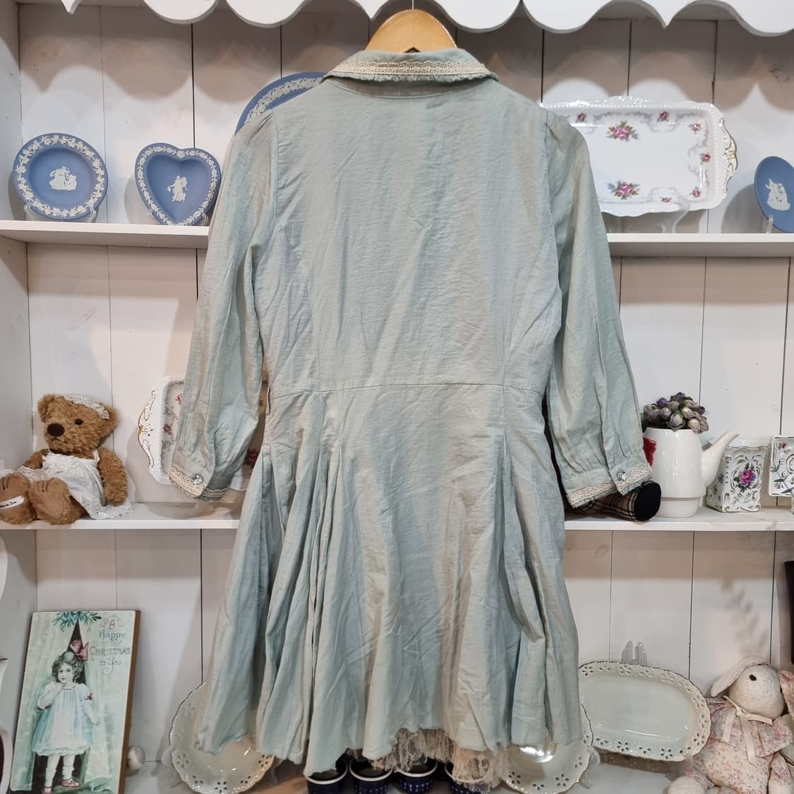 엑시즈팜(axes femme) 더스티민트 레이스 셔링 원피스 상품이미지6