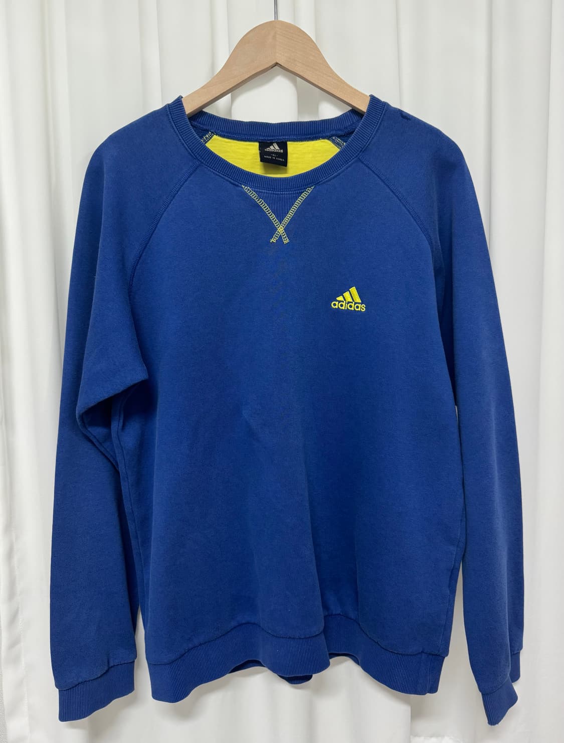 아디다스 기모 맨투맨 상품이미지1